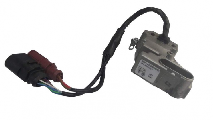 Блок управления Hydronic II Touareg NF/FL купить в Челябинске